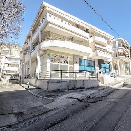 Grand Meteora Central Luxury Apartment Калампака Екстериор снимка