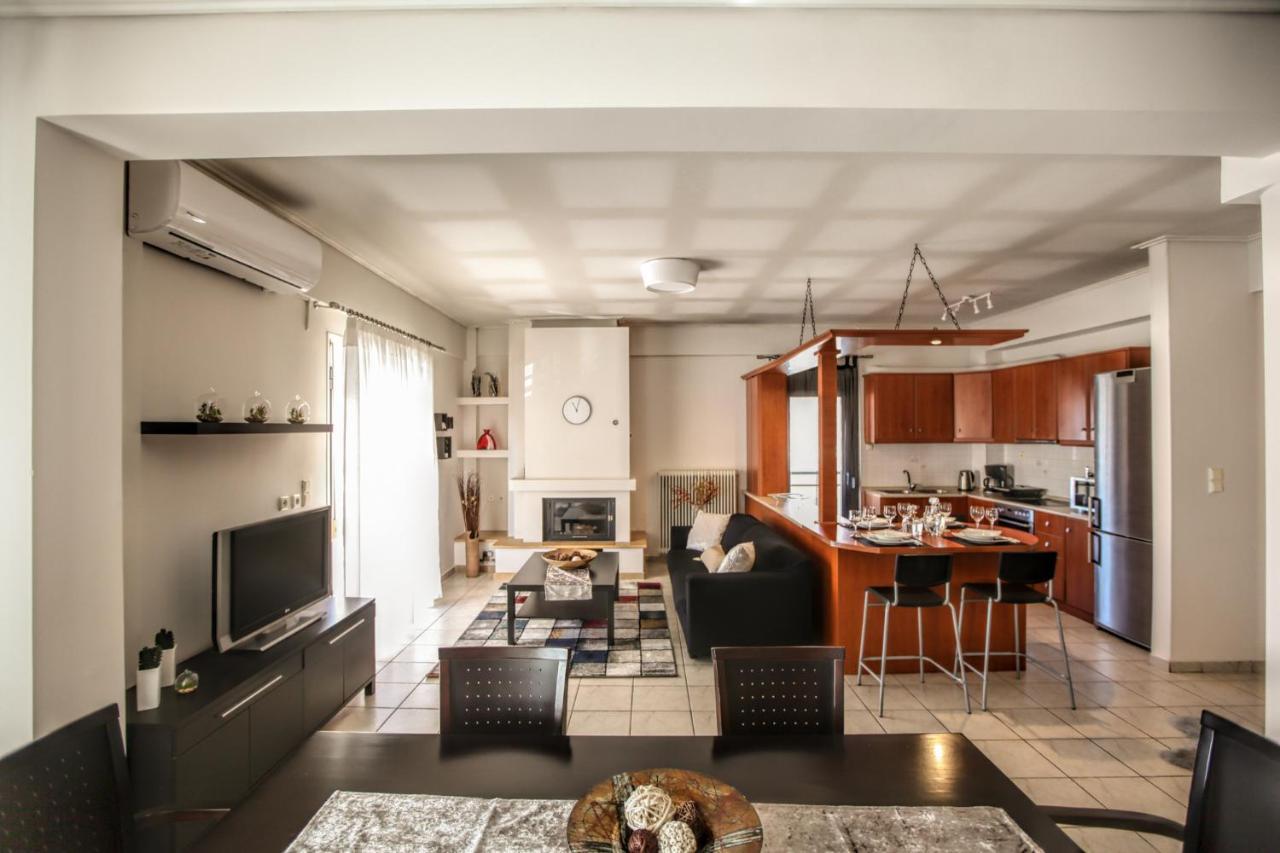 Grand Meteora Central Luxury Apartment Калампака Екстериор снимка